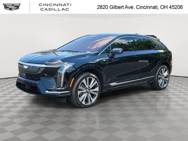 2025 Cadillac OPTIQ Luxury 2 in Black Raven — front three-quarter view